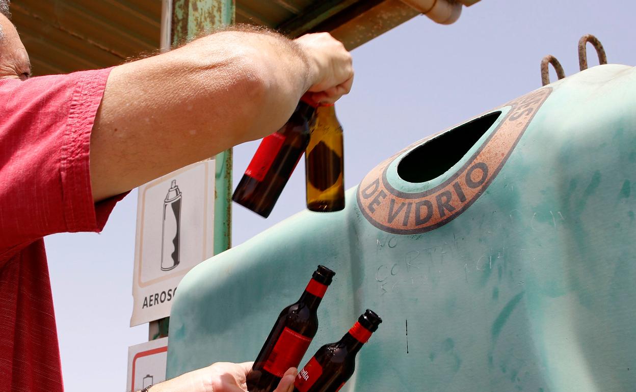 Reciclado de vidrio. 