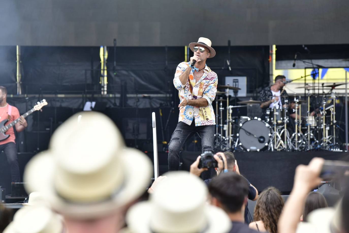 Fotos: El Granca Live Fest sube la temperatura con Efecto Pasillo
