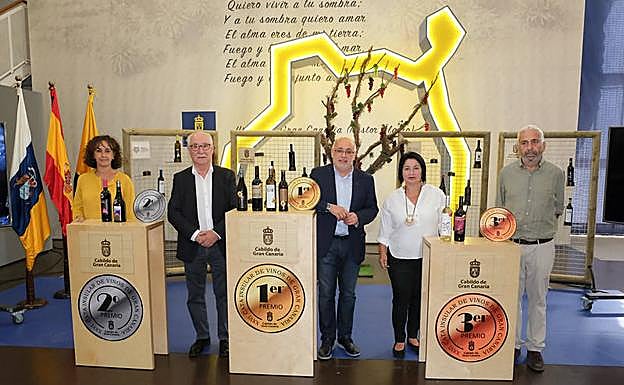 Los ocho vinos premiados entre medallas de oro, plata y bronce, mención especial y mejor imagen. 