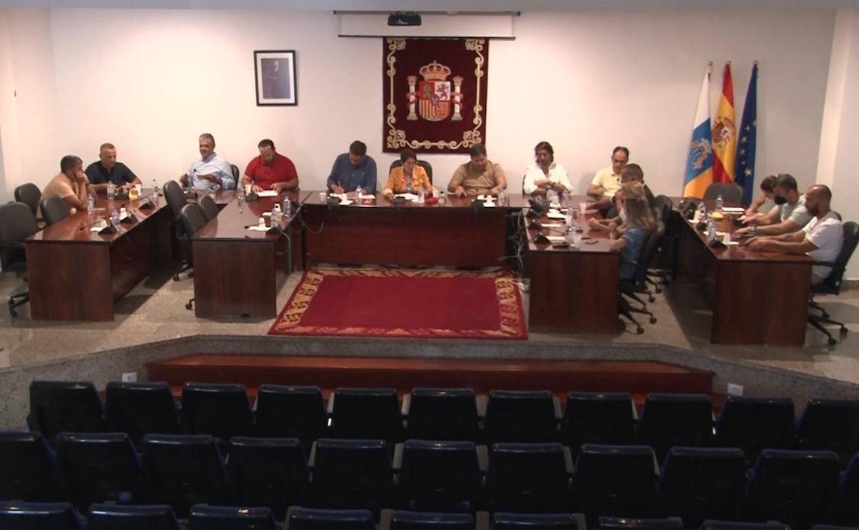 Último pleno en Mogán. 