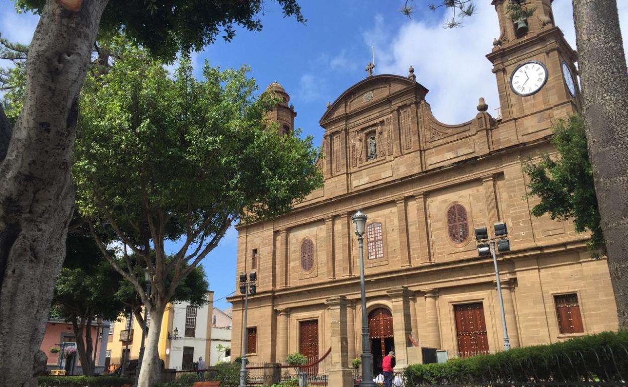 Imagen de la iglesia de Santiago, en Gáldar. 