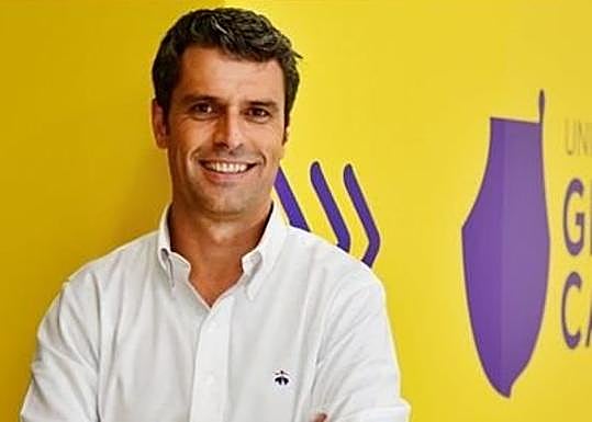 Enrique Hernández Bento. 