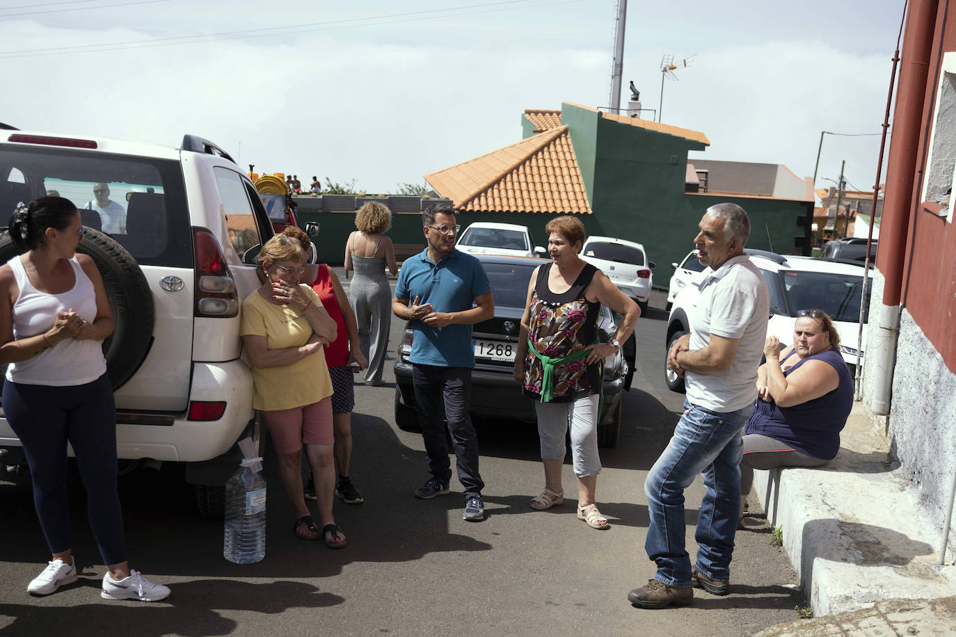 Fotos: Incendio forestal que se ha declarado en la zona de Los Campeches en Los Realejos