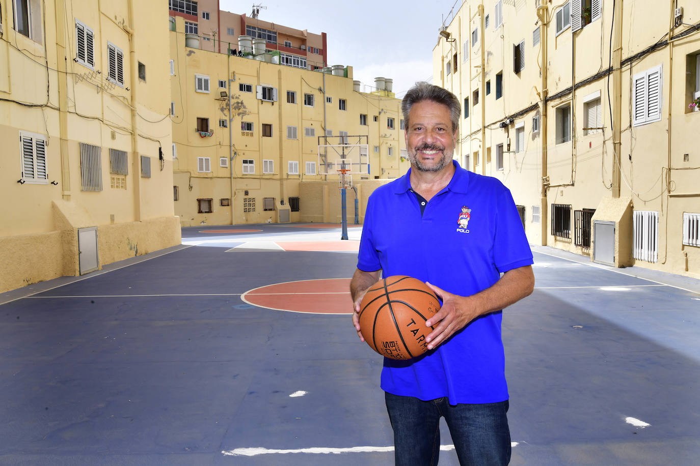 Carmelo Cabrera, en las canchas Rodríguez Monroy. 