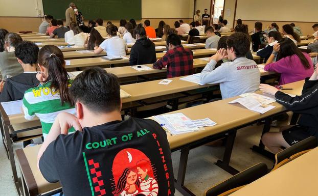 La nueva EBAU: menos exámenes y una prueba de madurez académica«