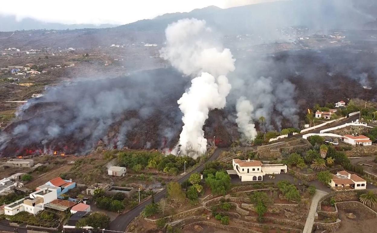 Una de las imágenes de la colada de lava en La Palma. 