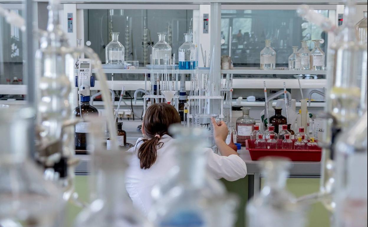 Canarias alcanza los 104 positivos de viruela del mono, dos más que ayer