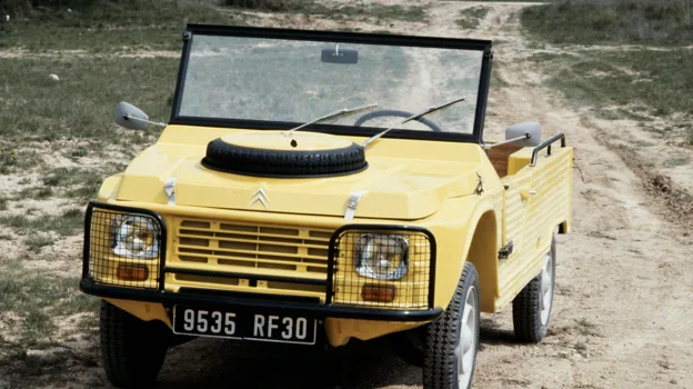El diseñador Jean-Louis Barrault tenía como base una pequeña furgoneta comercial de Citroën