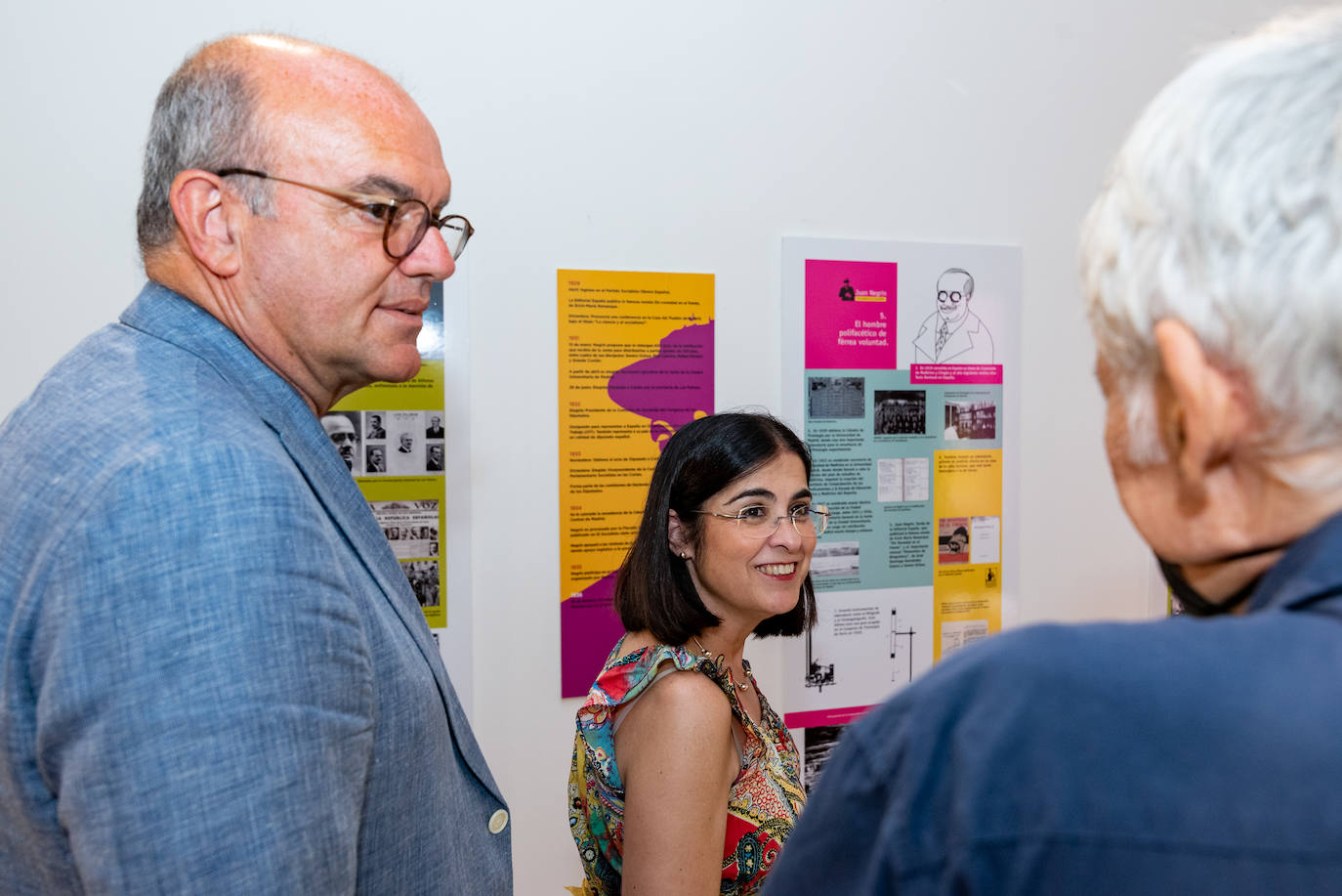 Fotos: La ministra de Sanidad visita la Fundación Juan Negrín