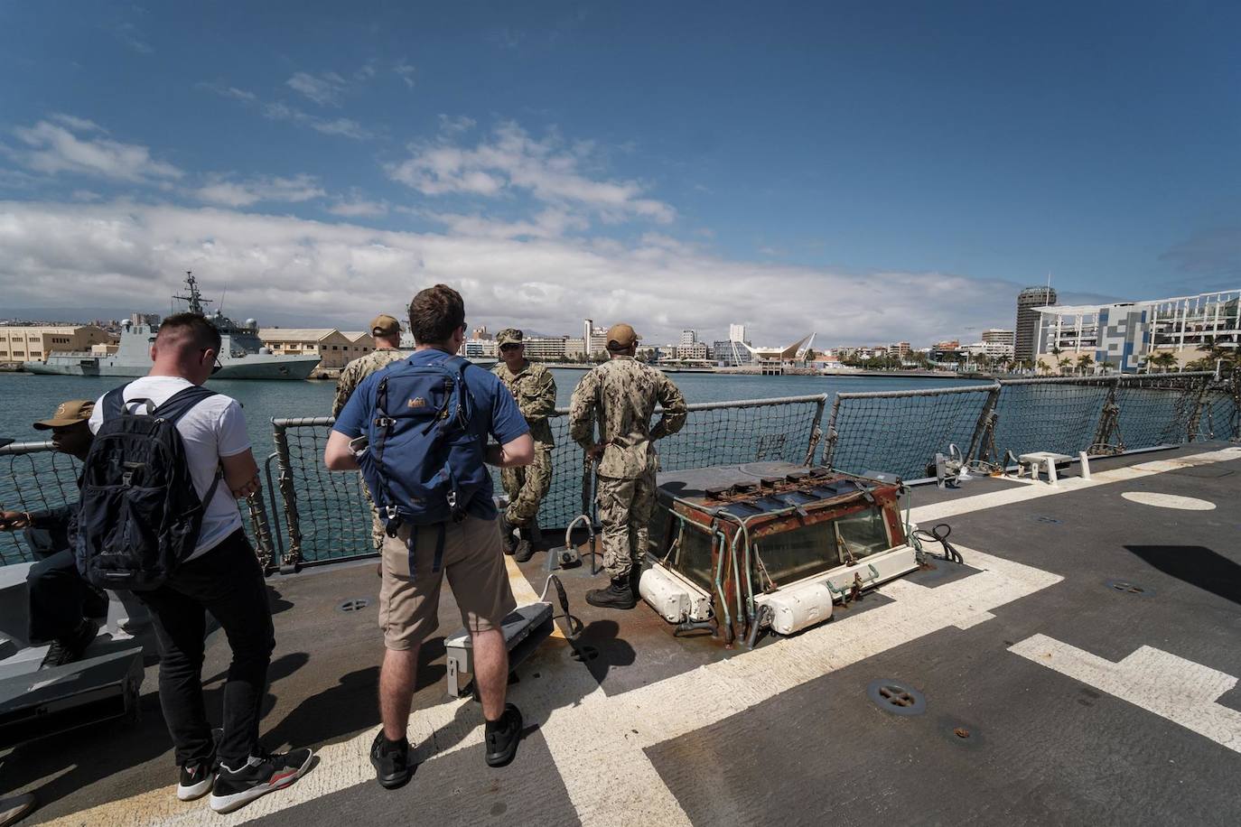Fotos: El destructor USS Bulkeley, hace escala en Gran Canaria