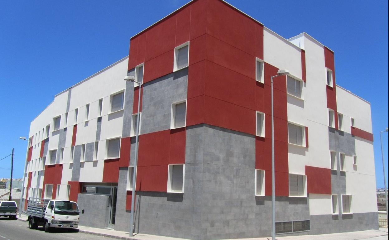 Edificio de viviendas del Consorcio Insular en Marmolejos (Gáldar). 