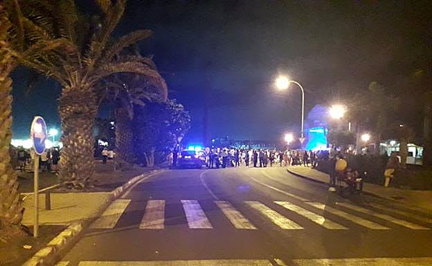 Imagen desde el Cabildo, a la entrada del aparcamiento, del concierto de Luis Fonsi. 