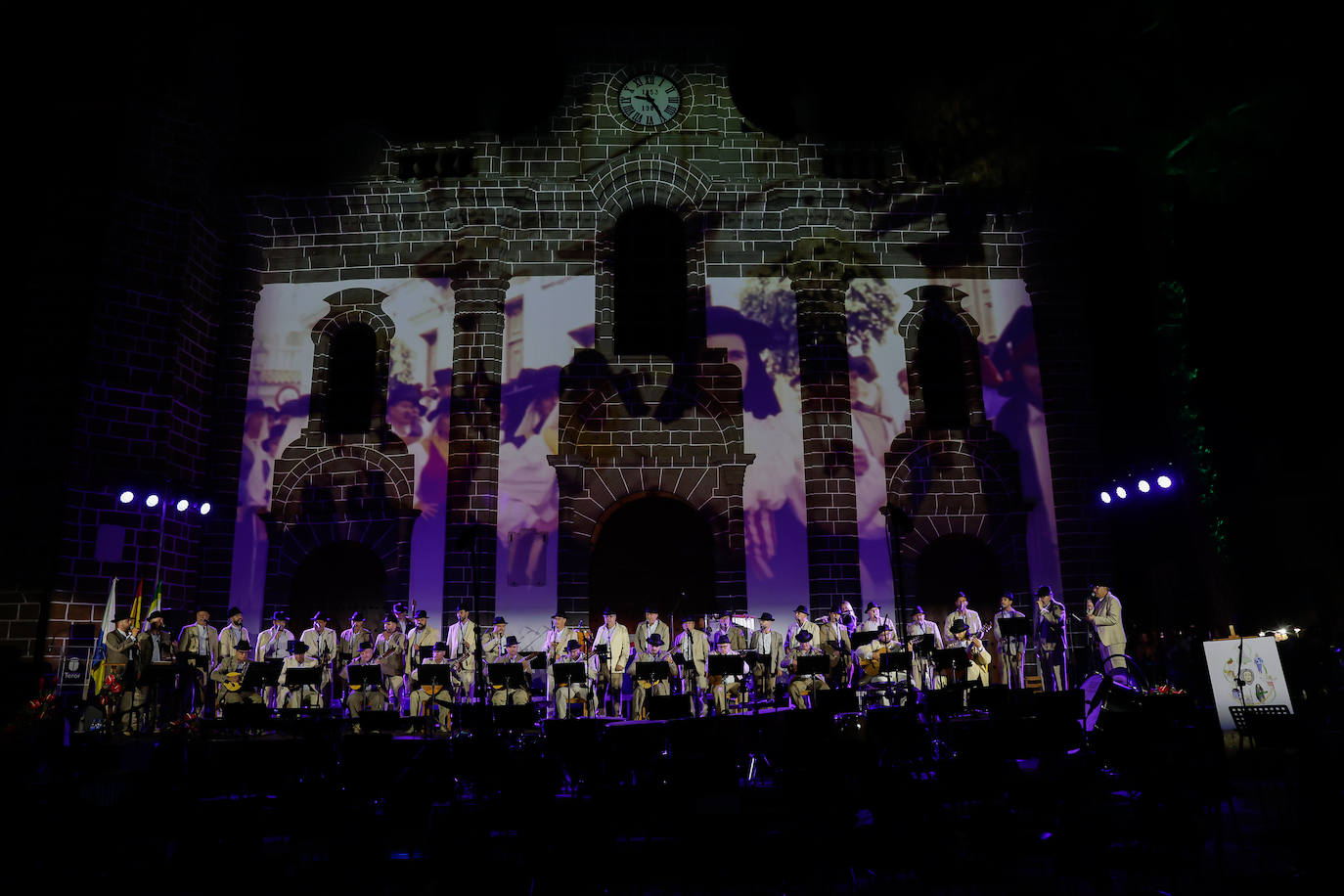 Fotos: Arrancan las fiestas del Pino 2022