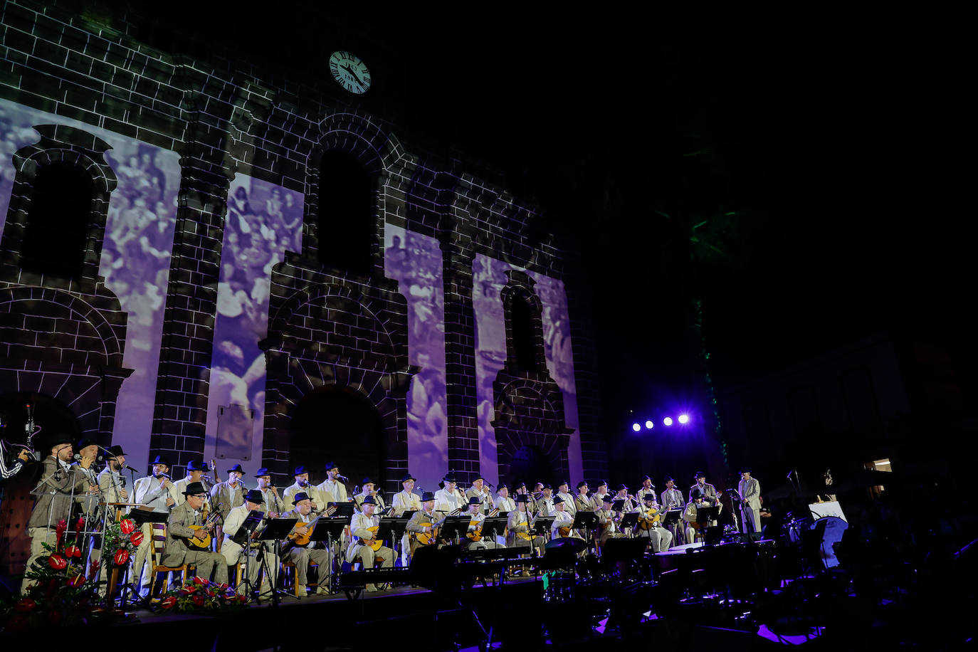 Fotos: Arrancan las fiestas del Pino 2022