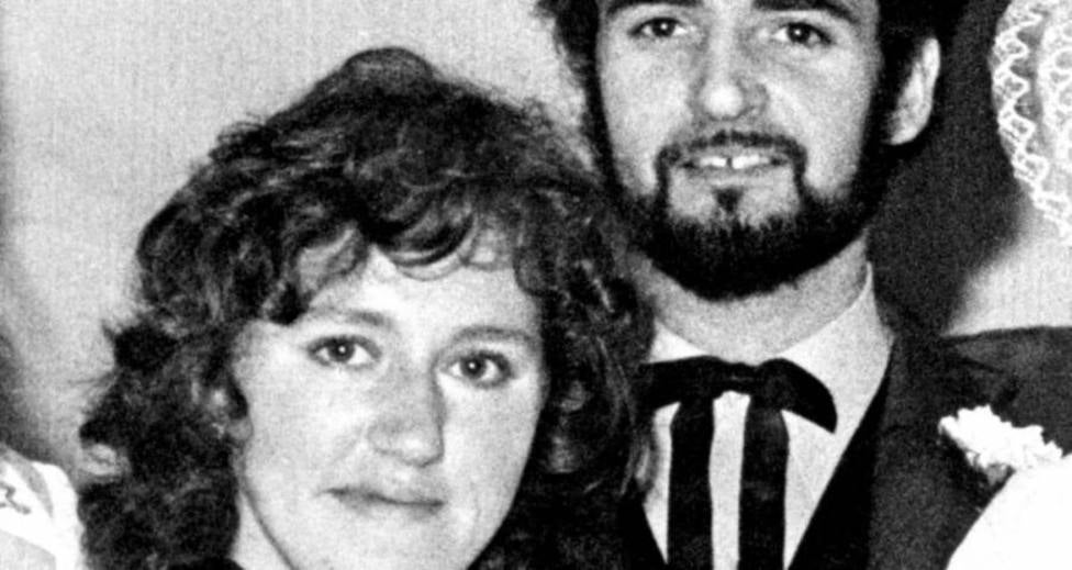 Sutcliffe con su esposa en los años 70. 