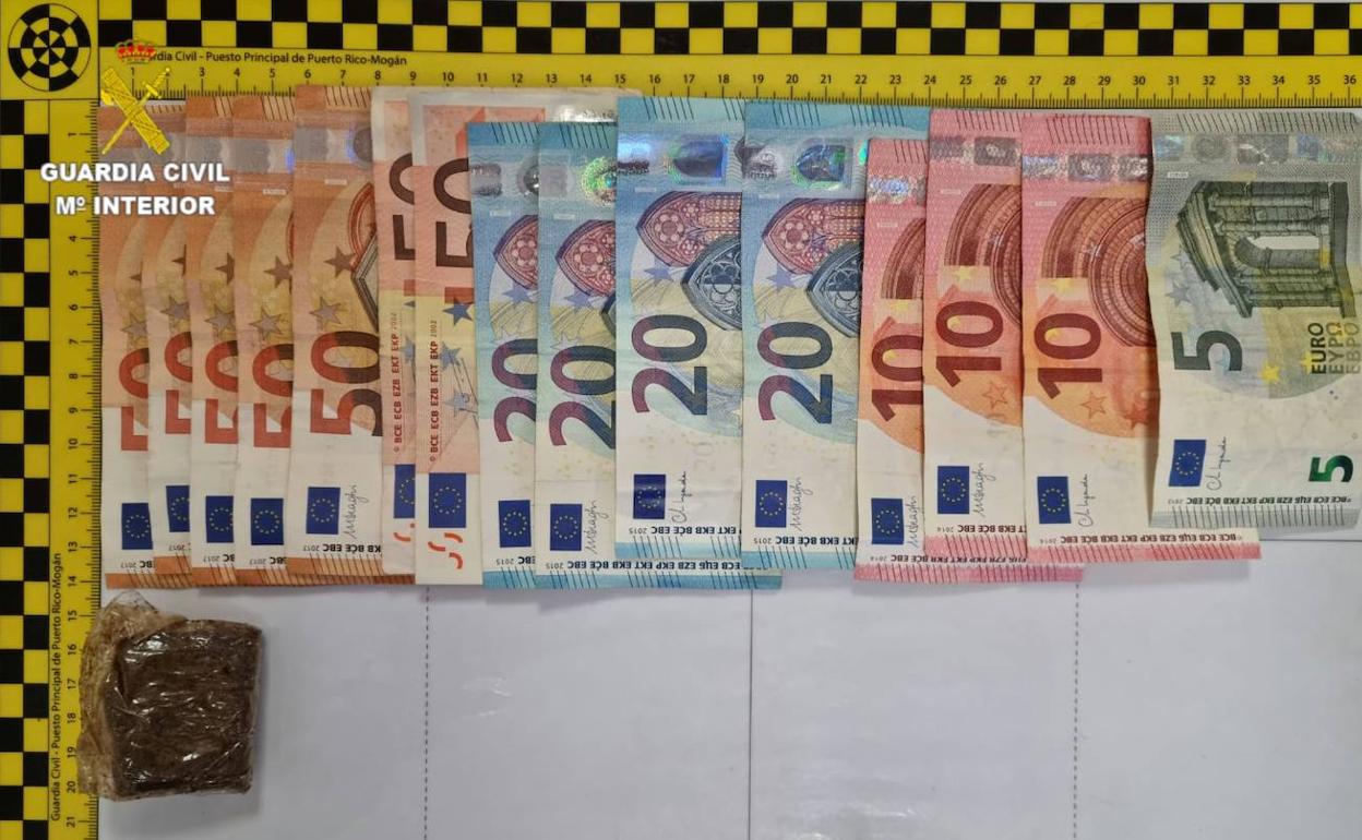 Foto de lo incautado por la Guardia Civil 