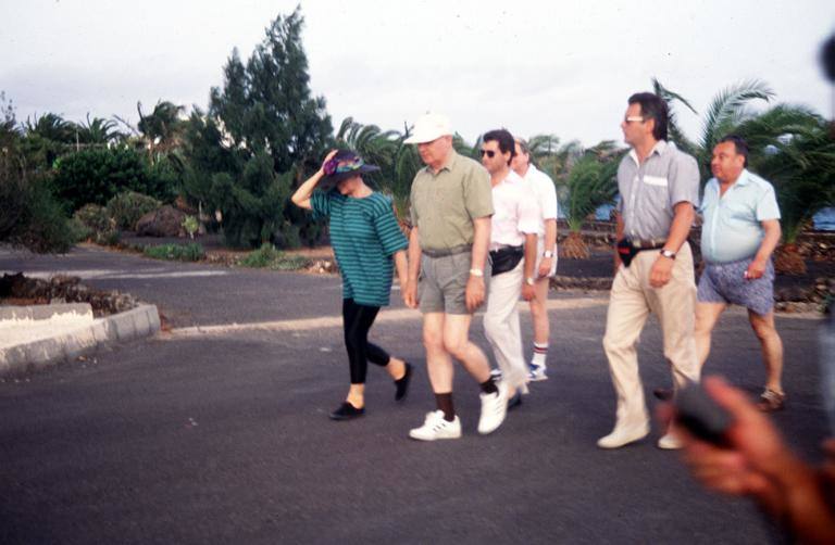 Fotos: Aquellas vacaciones de Gorbachov y Raisa en La Mareta en 1992