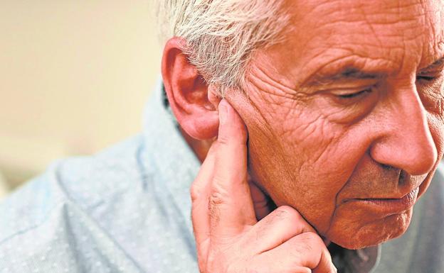 Una deficiente audición puede generar complicaciones. 