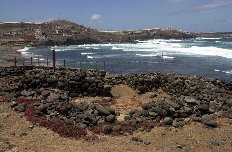 Vista del yacimiento en la costa de Gáldar. 