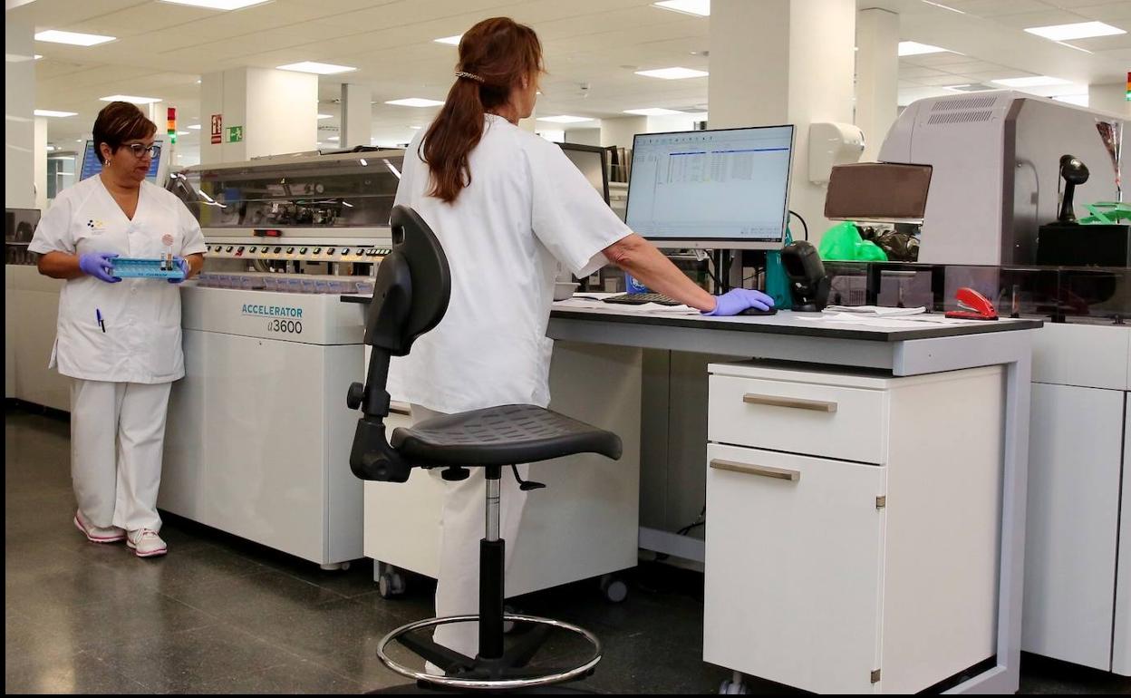 Canarias notifica tres casos nuevos y cinco en estudio de viruela del mono