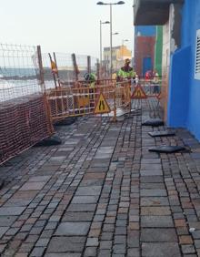 Imagen secundaria 2 - Cierran el paseo de San Cristobal por seguridad.