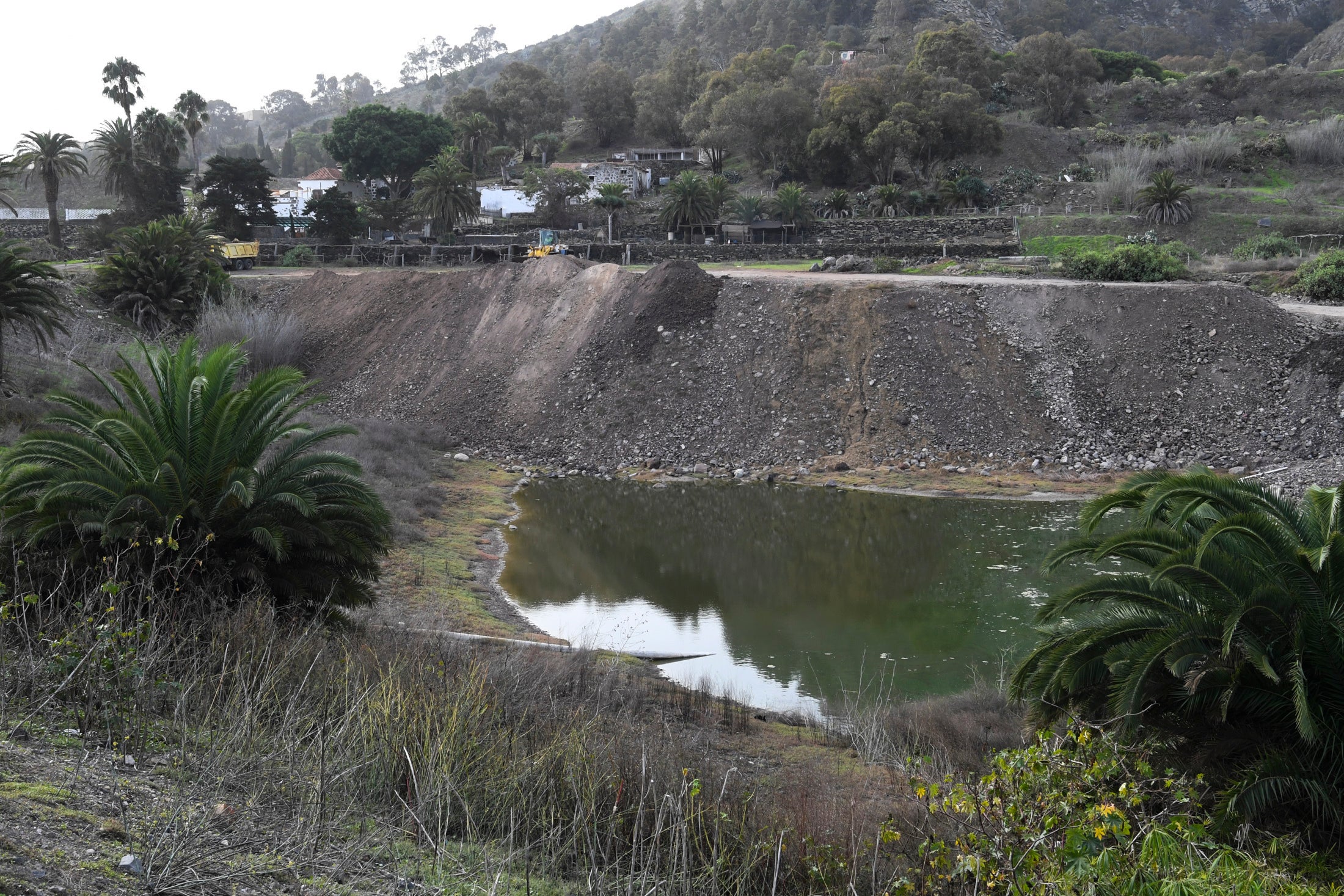 Fotos: Los ecologistas paran los vertidos en Riquianez