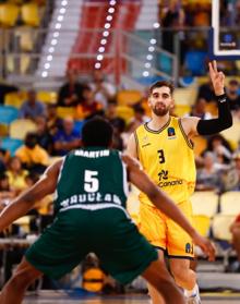 Imagen secundaria 2 - Slaughter decide para el Granca (92-81)