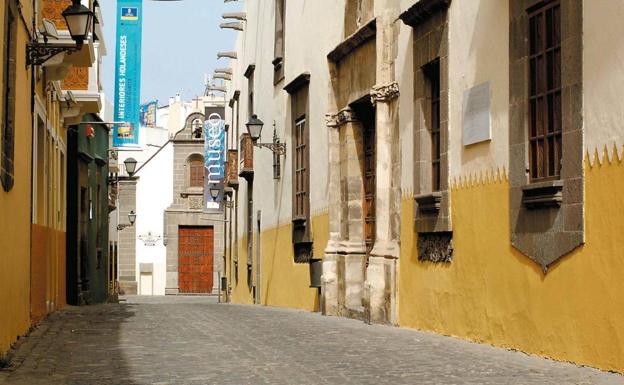 Imagen de una calle de Vegueta en Las Palmas de Gran Canaria. 