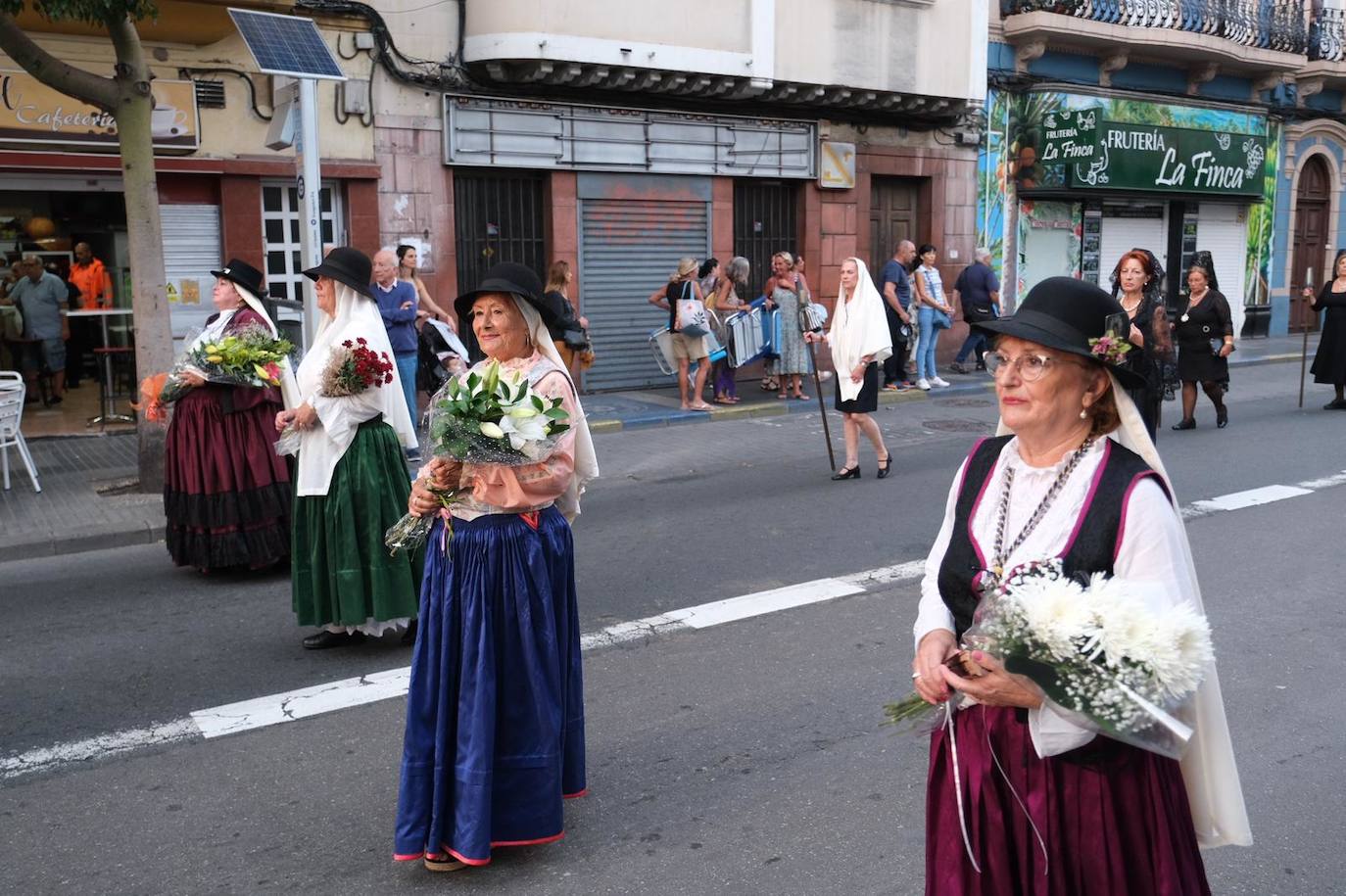 Fotos: Las fiestas de La Naval llegan a su fin