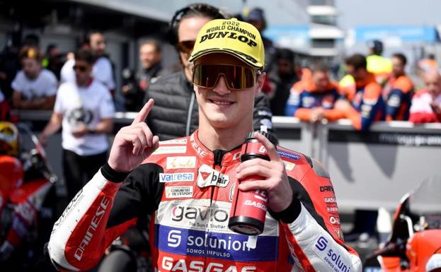Izan Guevara, flamante campeón del mundo de Moto3. 