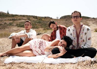 Imagen secundaria 1 - En la imagen superior, Miguel Cedrés. Abajo, Baldosa (izquierda) y Ant Cosmos. 