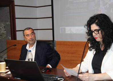 Imagen secundaria 1 - ﻿José Luis Garci: «El cine fue la &#039;asignatura pendiente&#039; de Galdós