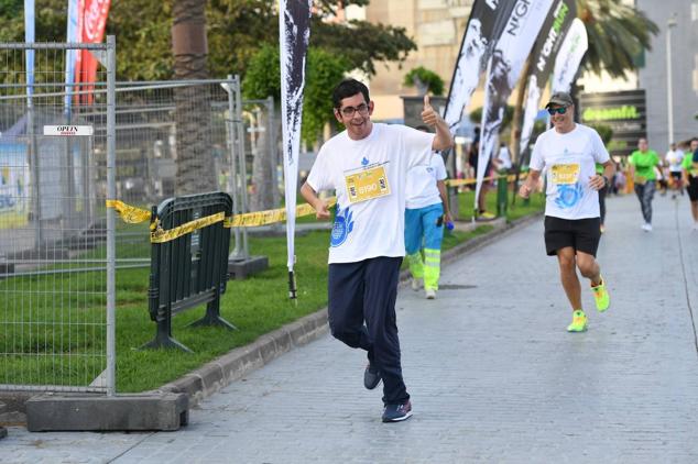 Fotos: La Binter Night Run corre por la capital grancanaria