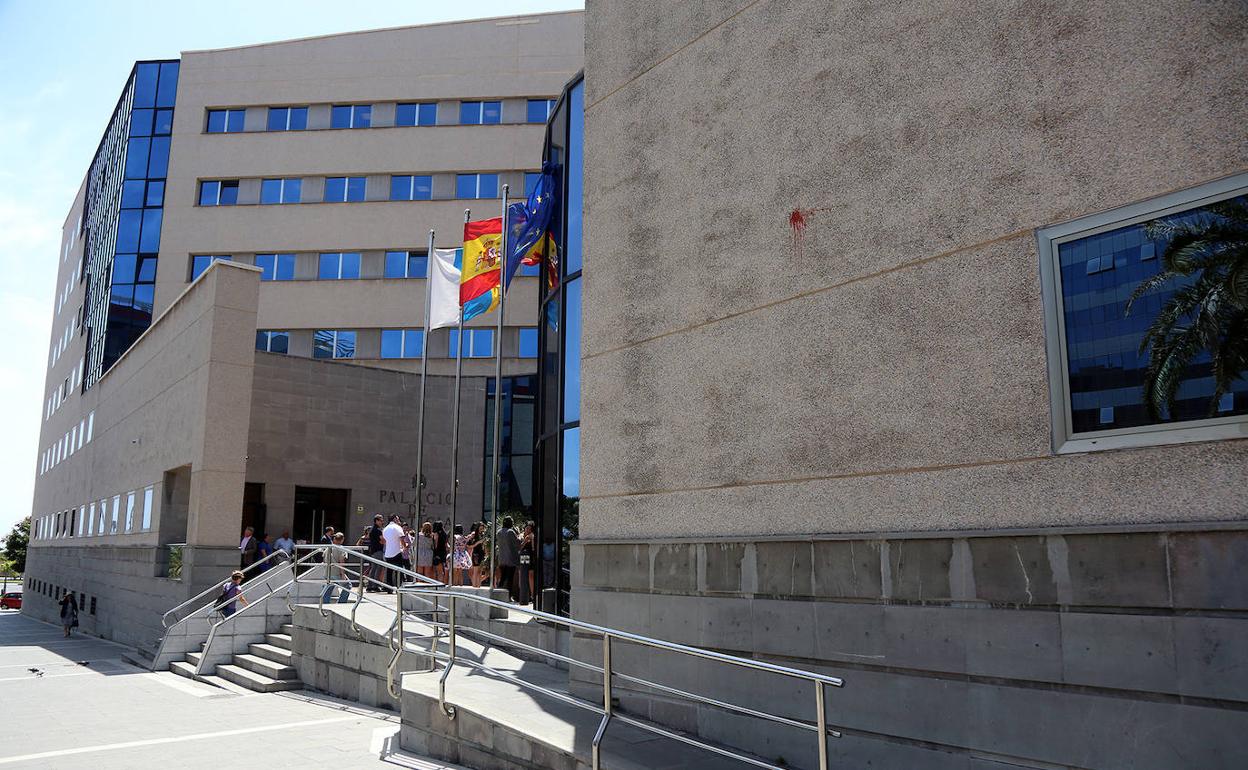 Imagen de archivo de la Audiencia de Santa Cruz de Tenerife. 