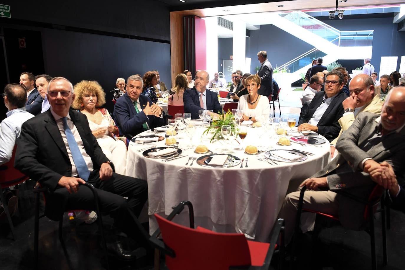 Fotos: Encuentro con el presidente de la Confederación Canaria de Empresarios, Pedro Ortega