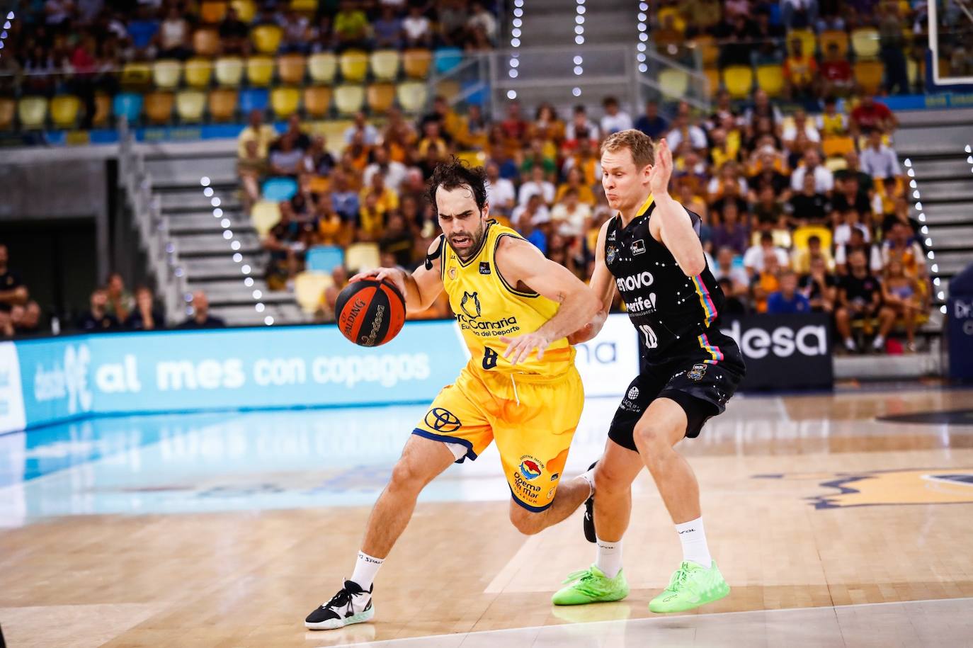 Fotos: Las mejores imágenes del derbi Granca-Lenovo