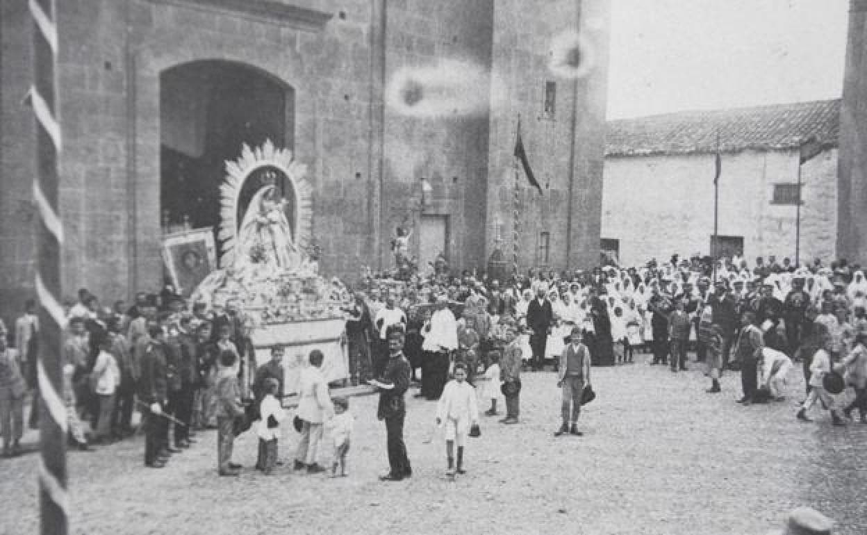 Fiestas de San Sebastián en Agüimes, en 1910. 