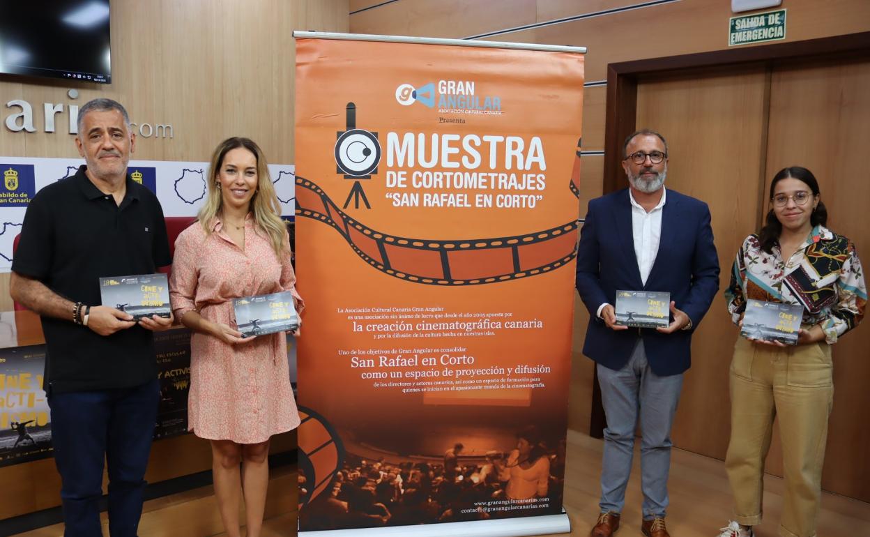 De izquierda a derecha, Agustín Domínguez, Guaciamar Medina, Francisco García y Ariadna Ramírez. 