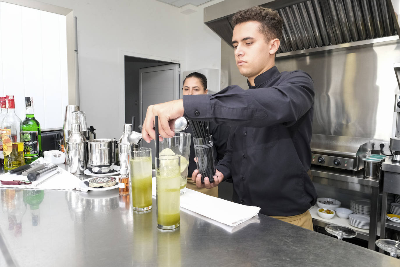 Fotos: La Escuela de Cocina y Hostelería de Ingenio pondrá su excelencia al servicio de la Feria del Sureste