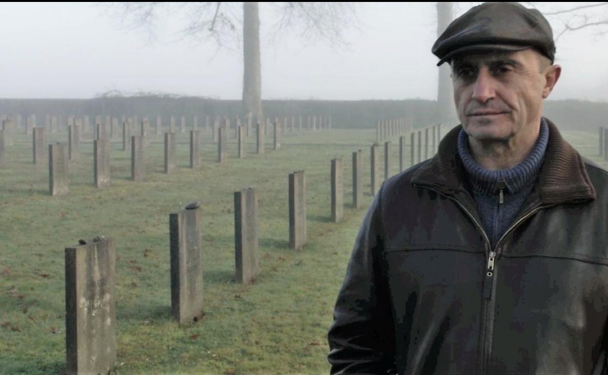 El actor Pepe Viyuela, en una imagen del documental 'Un viaje hacia nosotros', dirigido por Luis Cintora. 