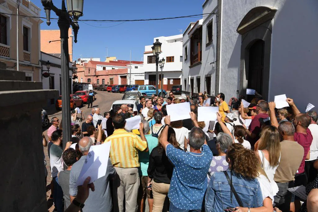 Fotos: Valbuena visita Carrizal