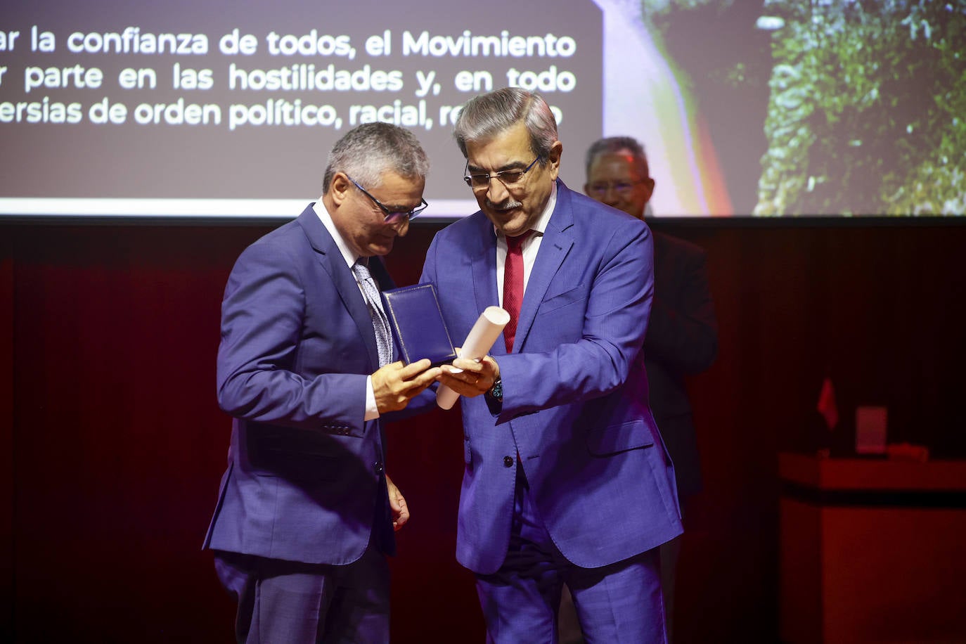 Fotos: Entrega de distinciones Cruz Roja 2022