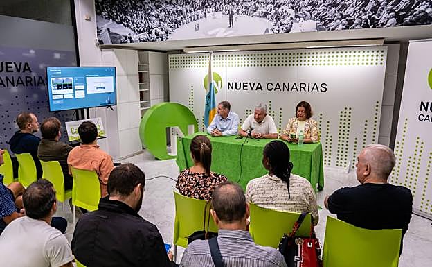 Imagen principal - Pedro Quevedo, candidato de Nueva Canarias a la Alcaldía