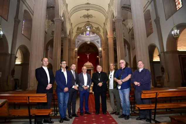 Fotos: Visita de Antonio Morales y el Obispo a Gáldar