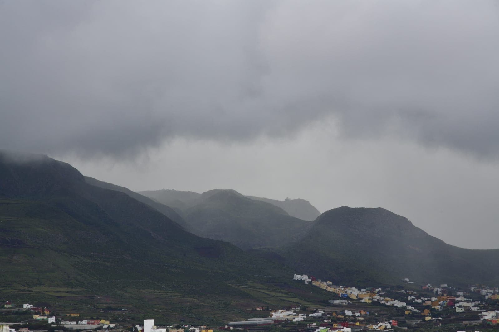 Fotos: Llega la lluvia a Gran Canaria