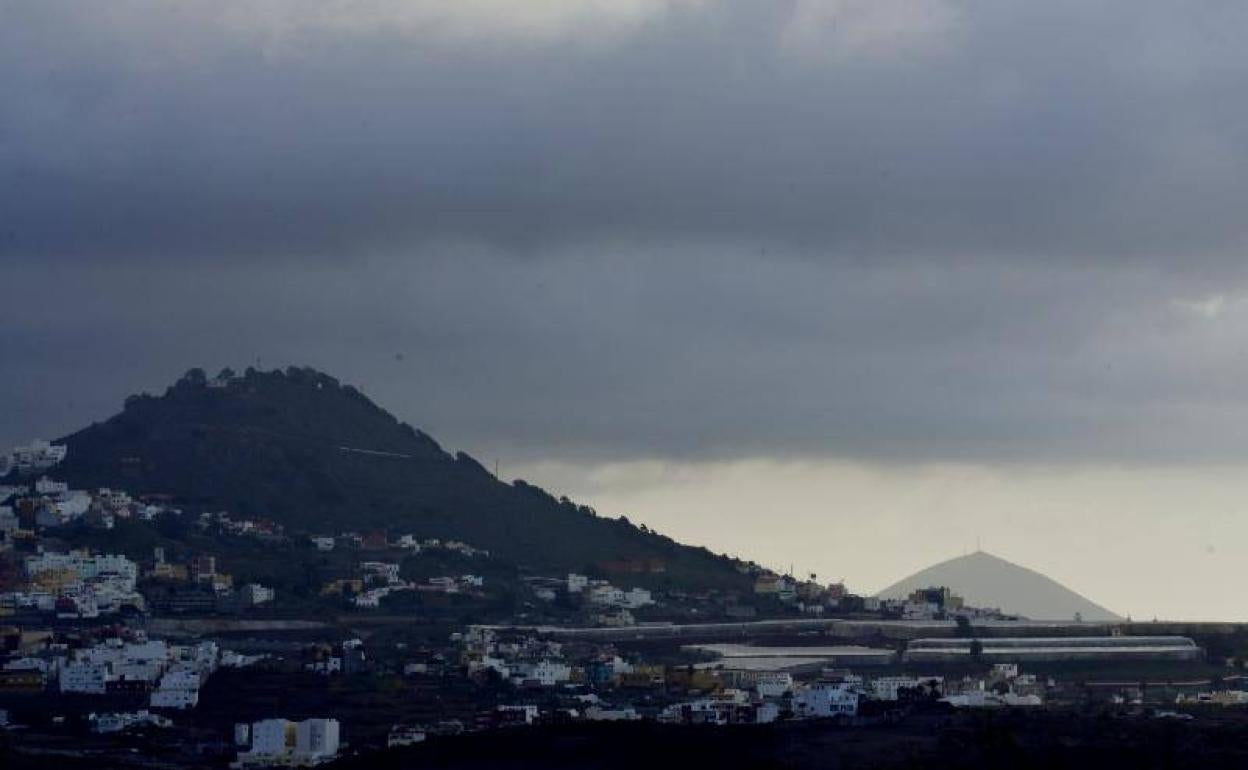 Tiempo de lluvia en Canarias. 