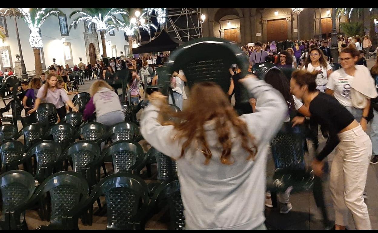 Malestar por el «desprecio» del Ayuntamiento capitalino a la manifestación del 25N