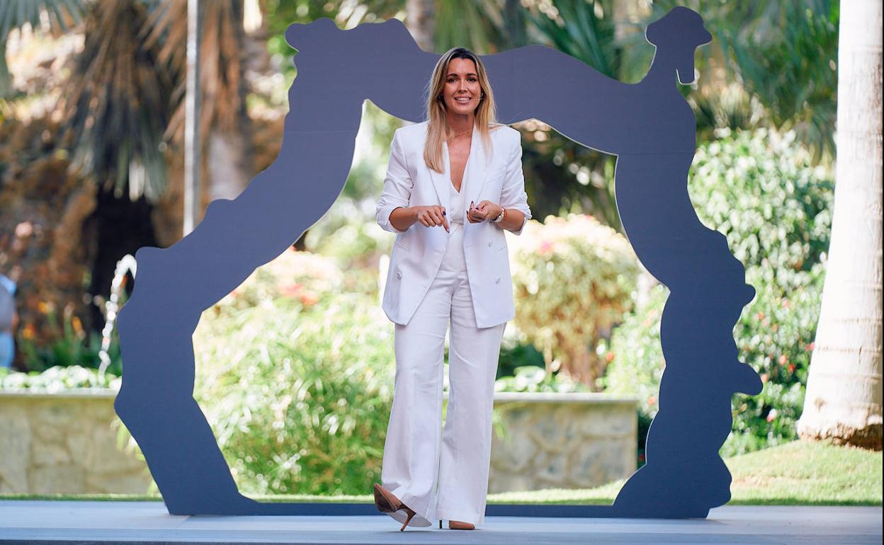 Presentación de la candidatura de María Fernánez. 