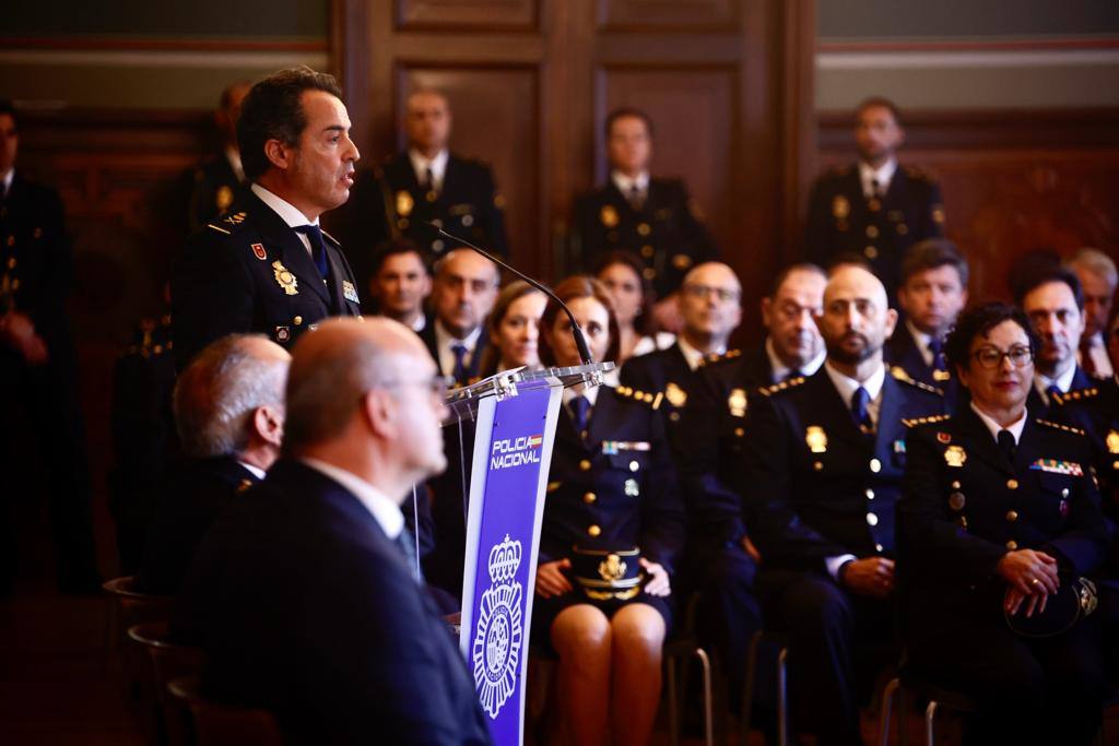 Fotos: Toma de posesión nuevo jefe policía nacional en canarias