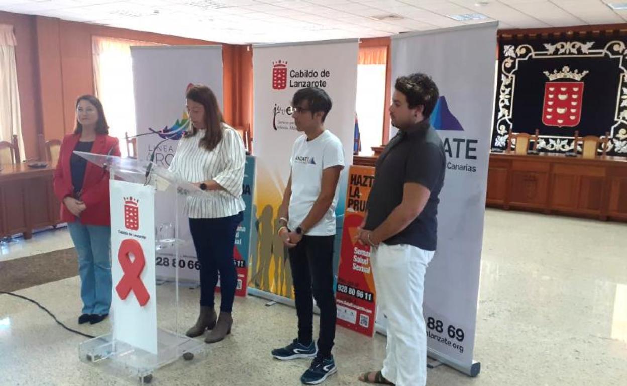 Protagonistas de la presentación de la campaña. 